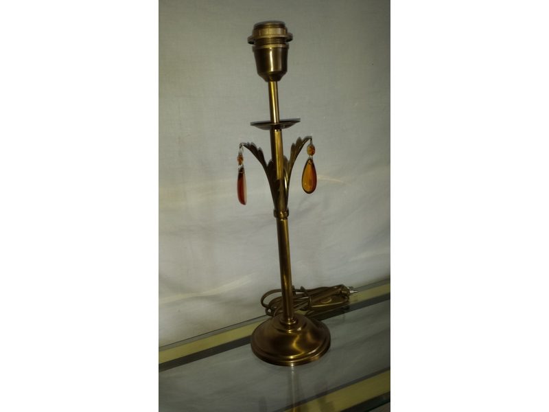 Lámpara de mesa artesanal